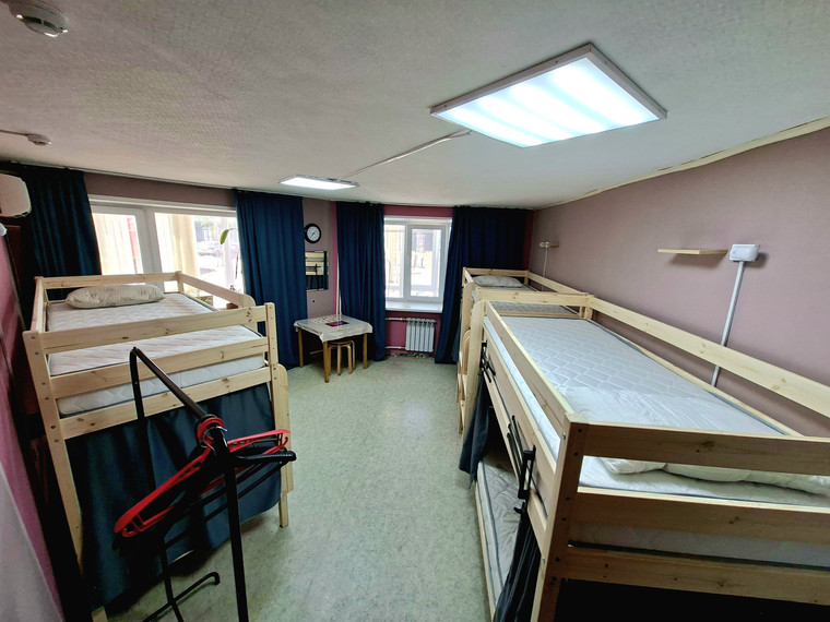 Хостел Гости